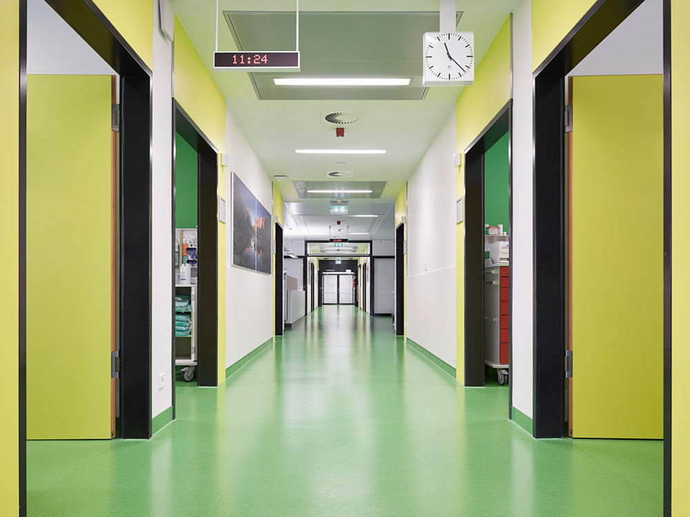 Flur im Universitätsklinikum Aachen